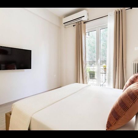 Pagrati, Rizari Apartment Athens Luaran gambar
